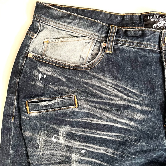 New Hustle Gang Men’s Denim Shorts. Size 42 Montego Wash 98011 Fisher Hip style - Picture 4 of 12